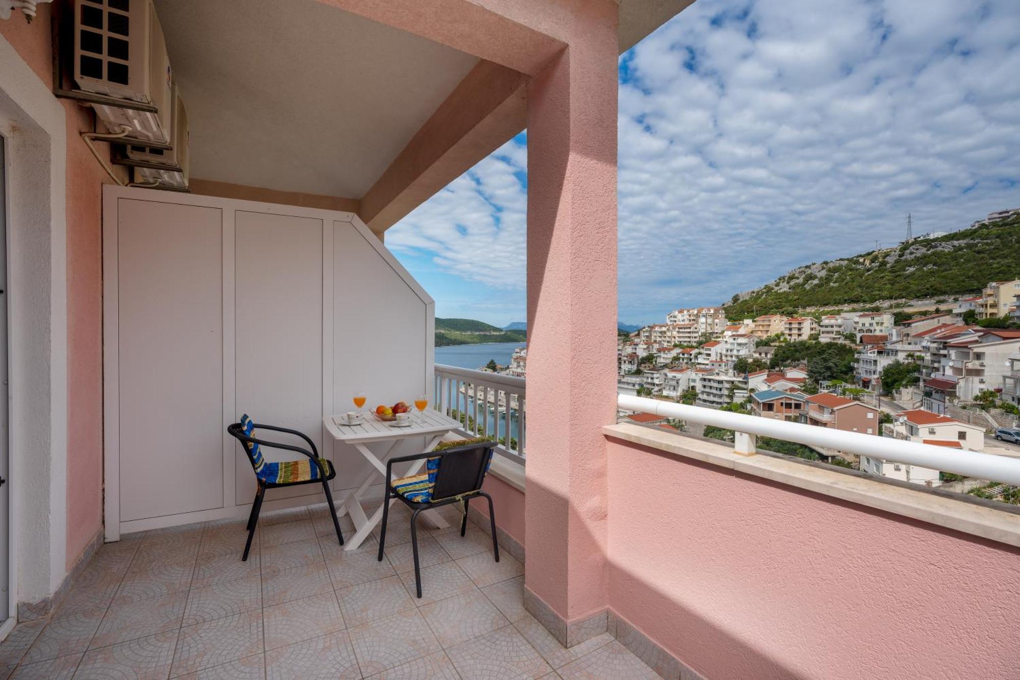 Apartments And Rooms Breeze Neum Exterior foto
